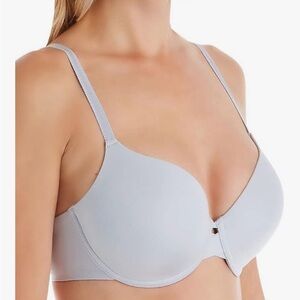 NWT Women's Chantelle Bra 32F Light Grey, Soft Flex Plunge T-Shirt C17A6